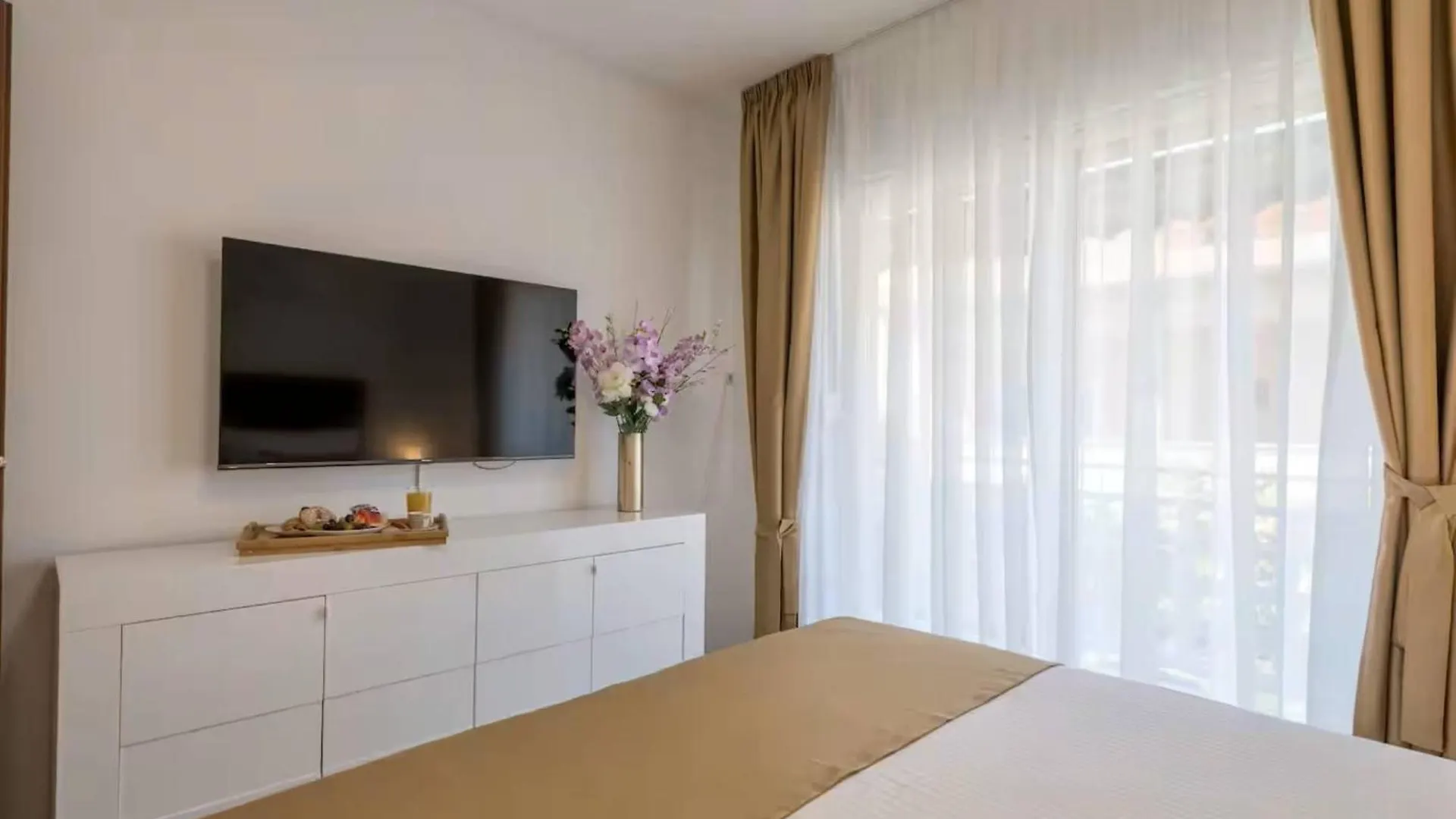 Luxury Apartment Two Bedrooms Jacuzzi Traù