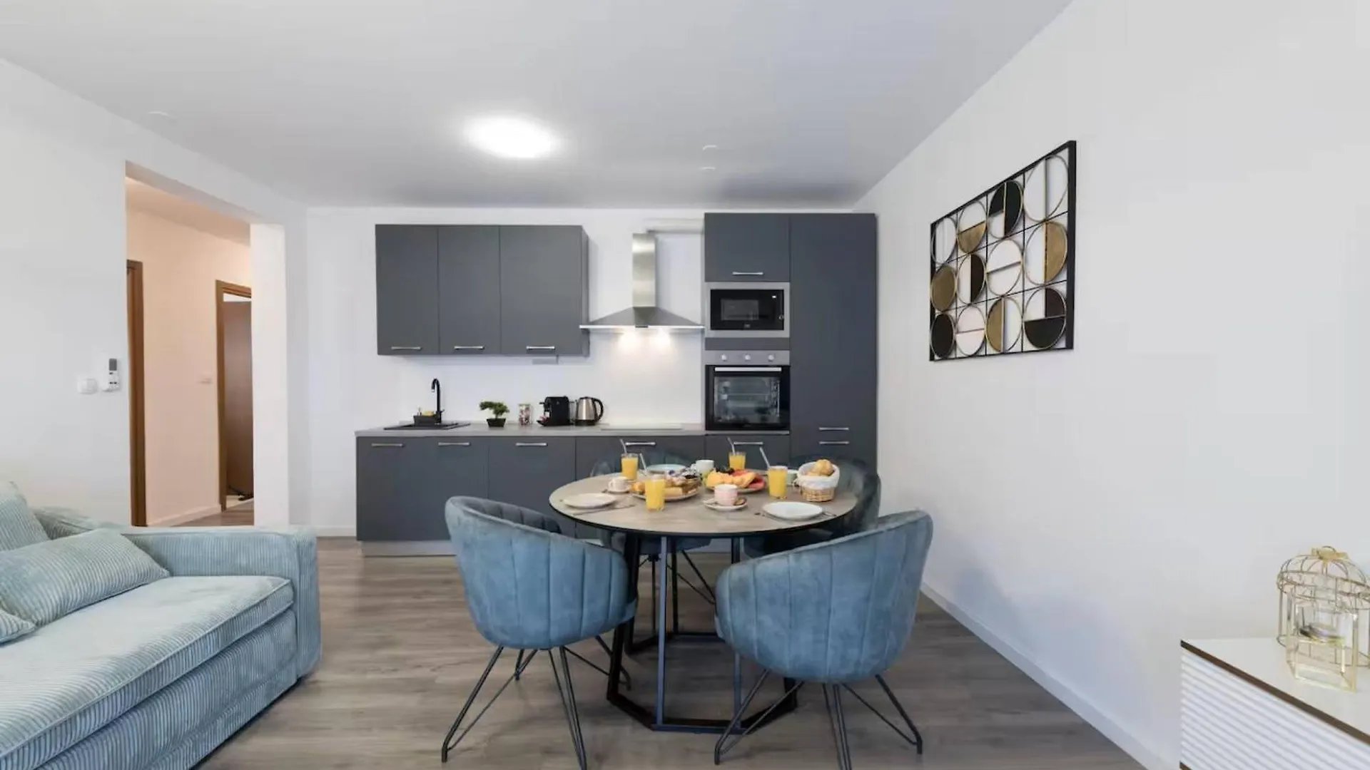 Luxury Apartment Two Bedrooms Jacuzzi Traù 0*,